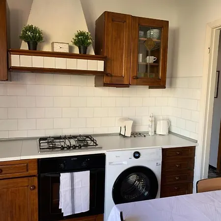 Arpinati At Sea 라팔로